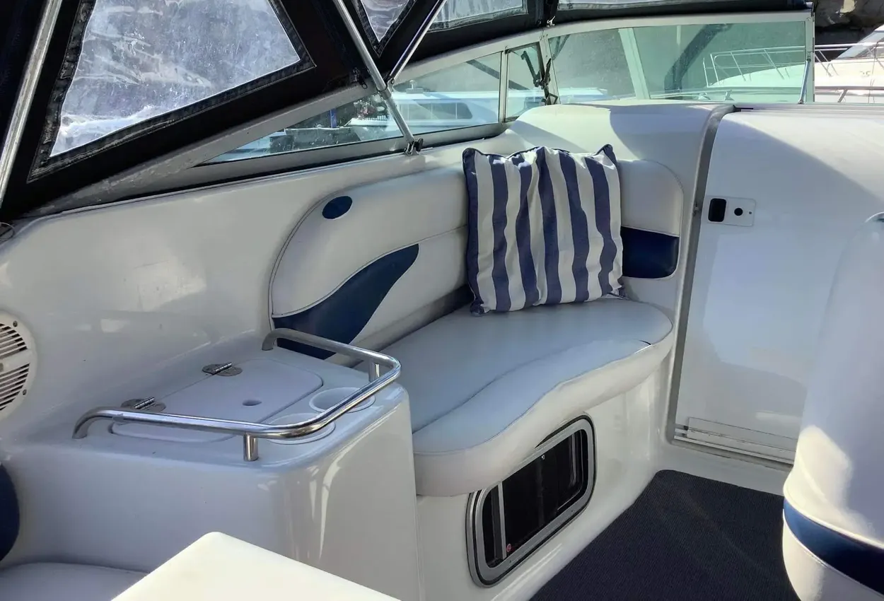 Crownline 242 CR - Image 6