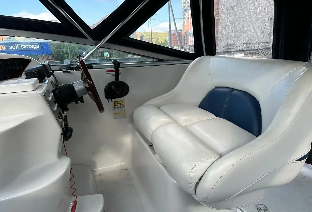 Crownline 242 CR - Image 33