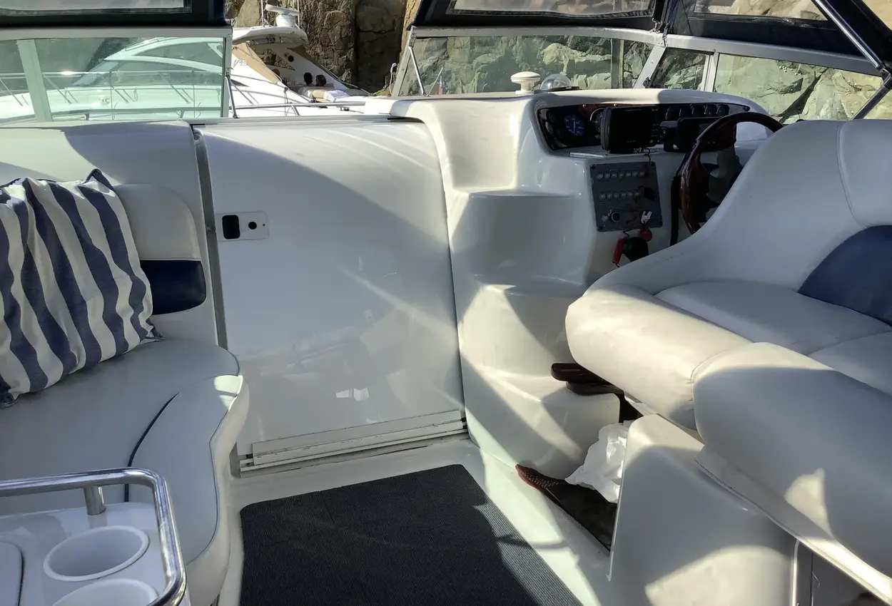 Crownline 242 CR - Image 16