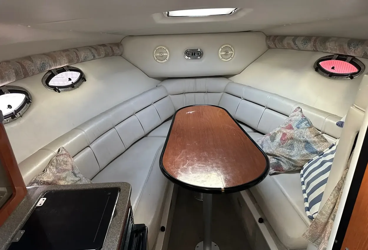 Crownline 242 CR - Image 26