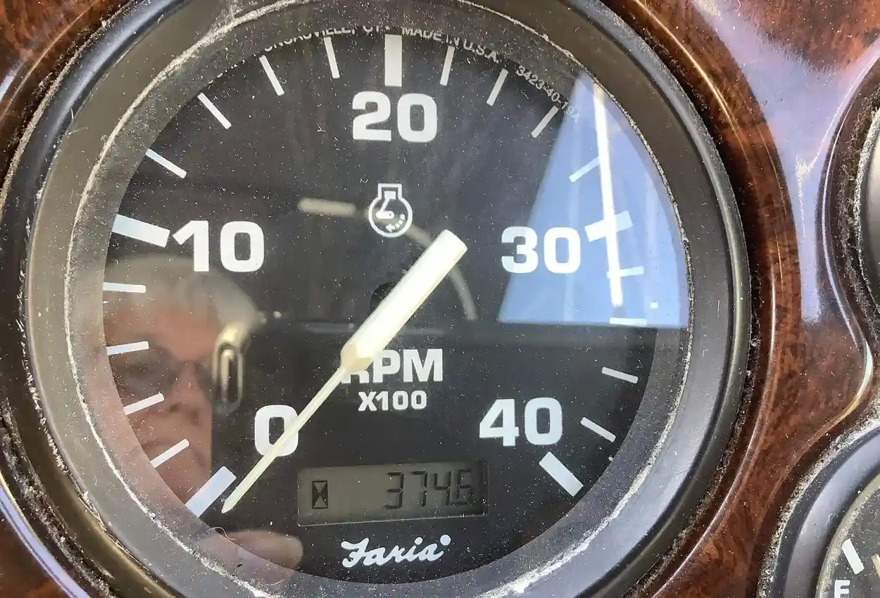 Crownline 242 CR - Image 9