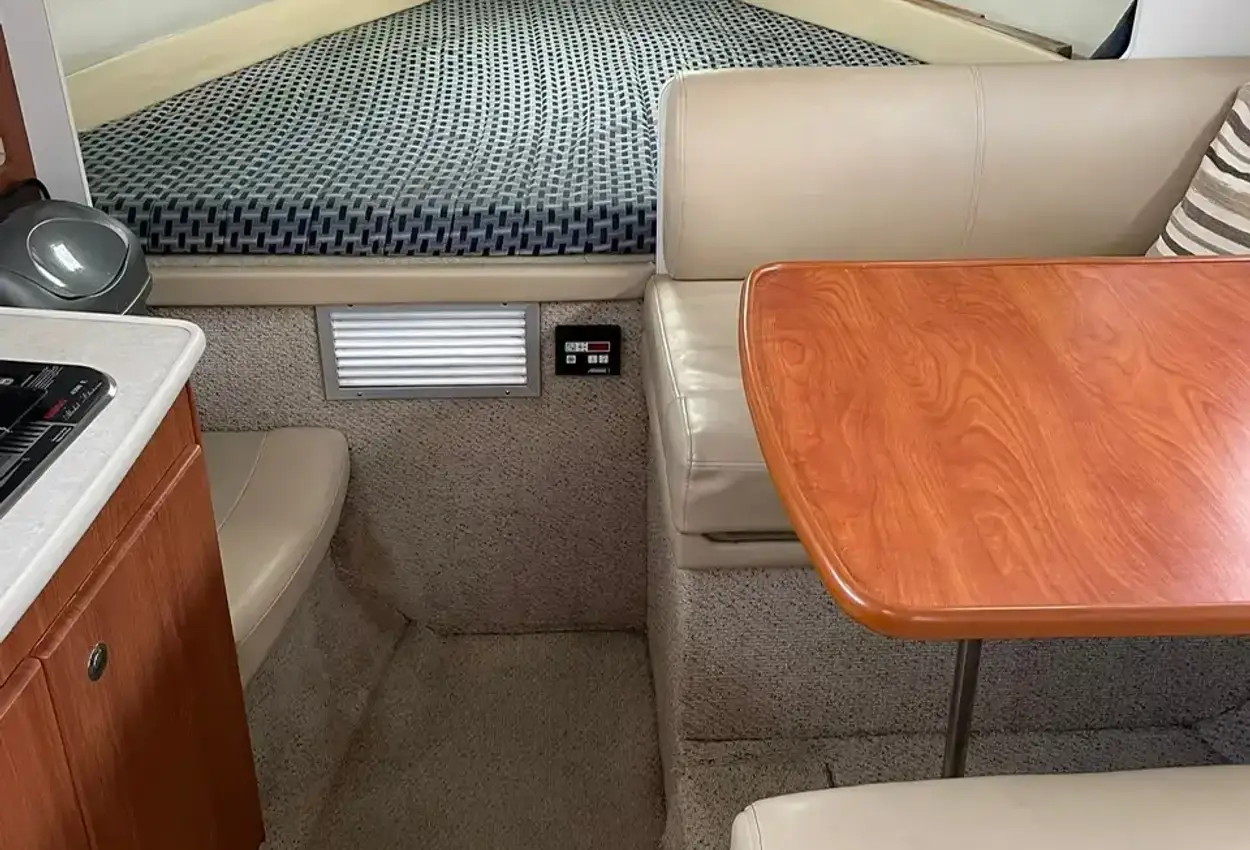 Bayliner 285 Ciera - Image 11