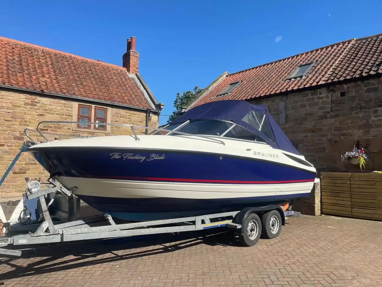 Bayliner 652 Cuddy - Image 4