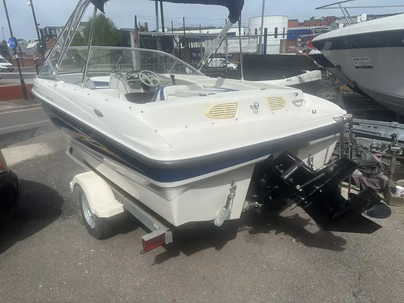 Bayliner 185 Bowrider - Image 4