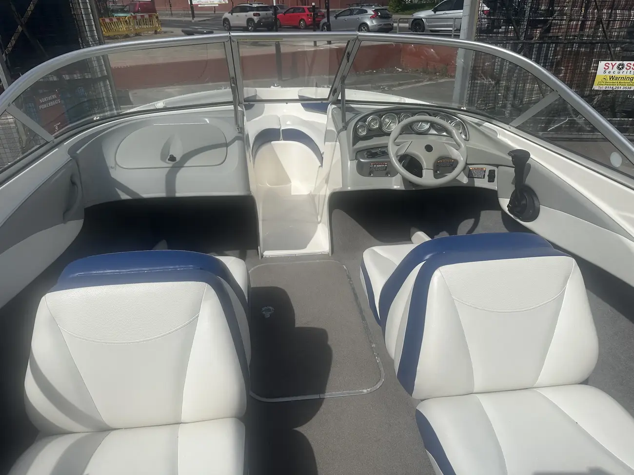 Bayliner 185 Bowrider - Image 3